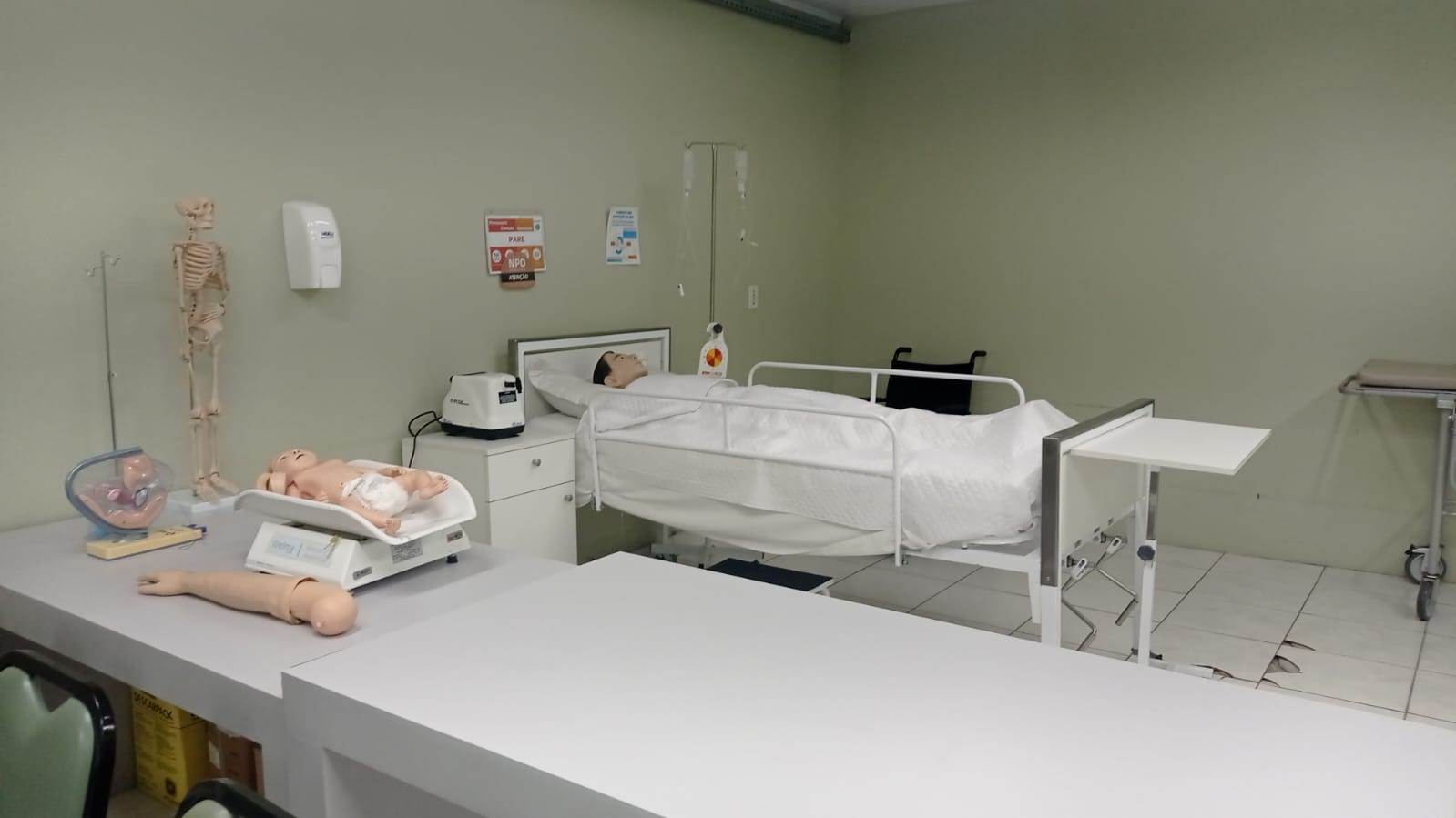 Laboratório de Enfermagem — unidade QI PORTO ALEGRE – ZONA SUL