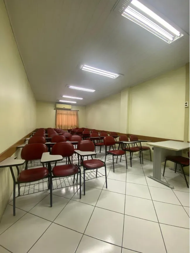 Sala de aula — unidade QI Viamão