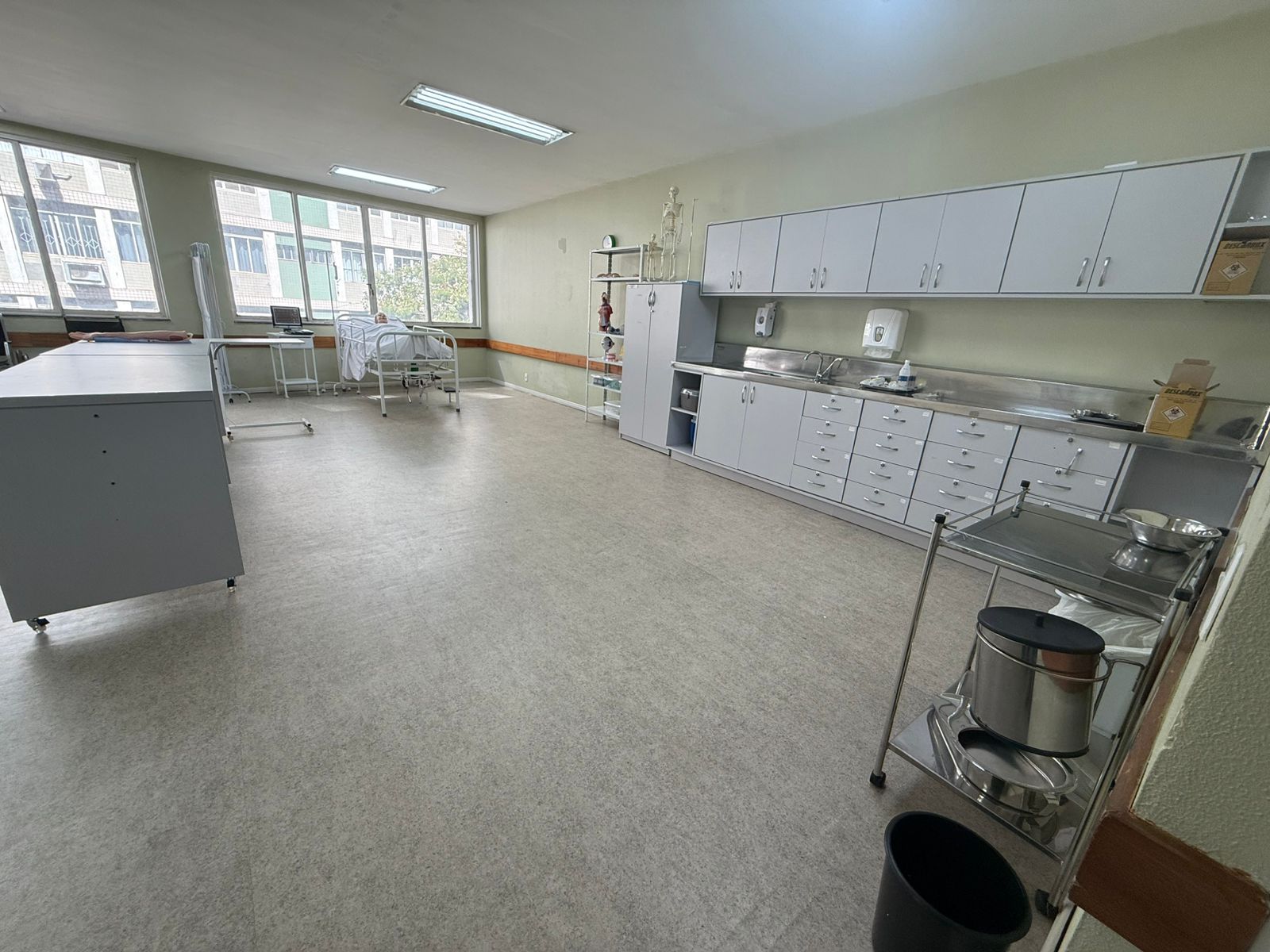 Laboratório de Enfermagem — unidade QI PORTO ALEGRE – CENTRO