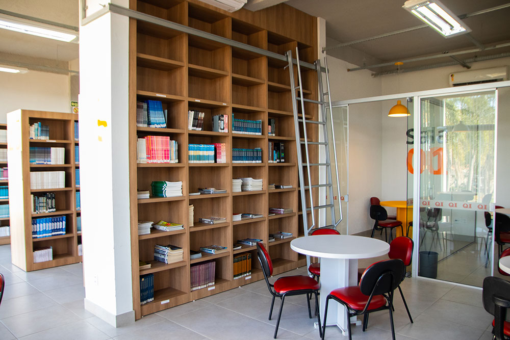 Biblioteca Paulo Fink — Acervo físico da Biblioteca Paulo Fink