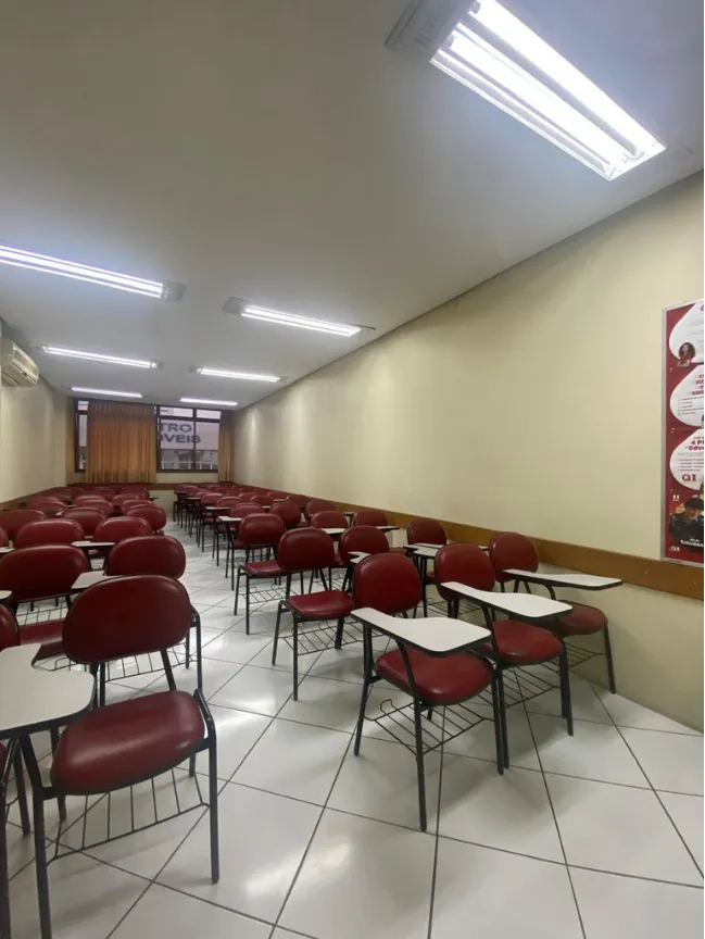 Sala de aula — unidade QI Viamão