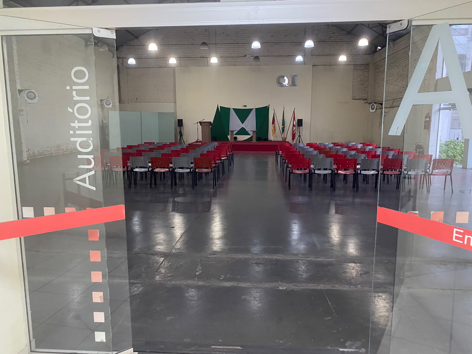 Auditório — unidade QI Canoas